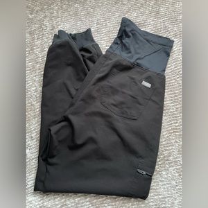 Figs Zamora Maternity Jogger Scrub Pants